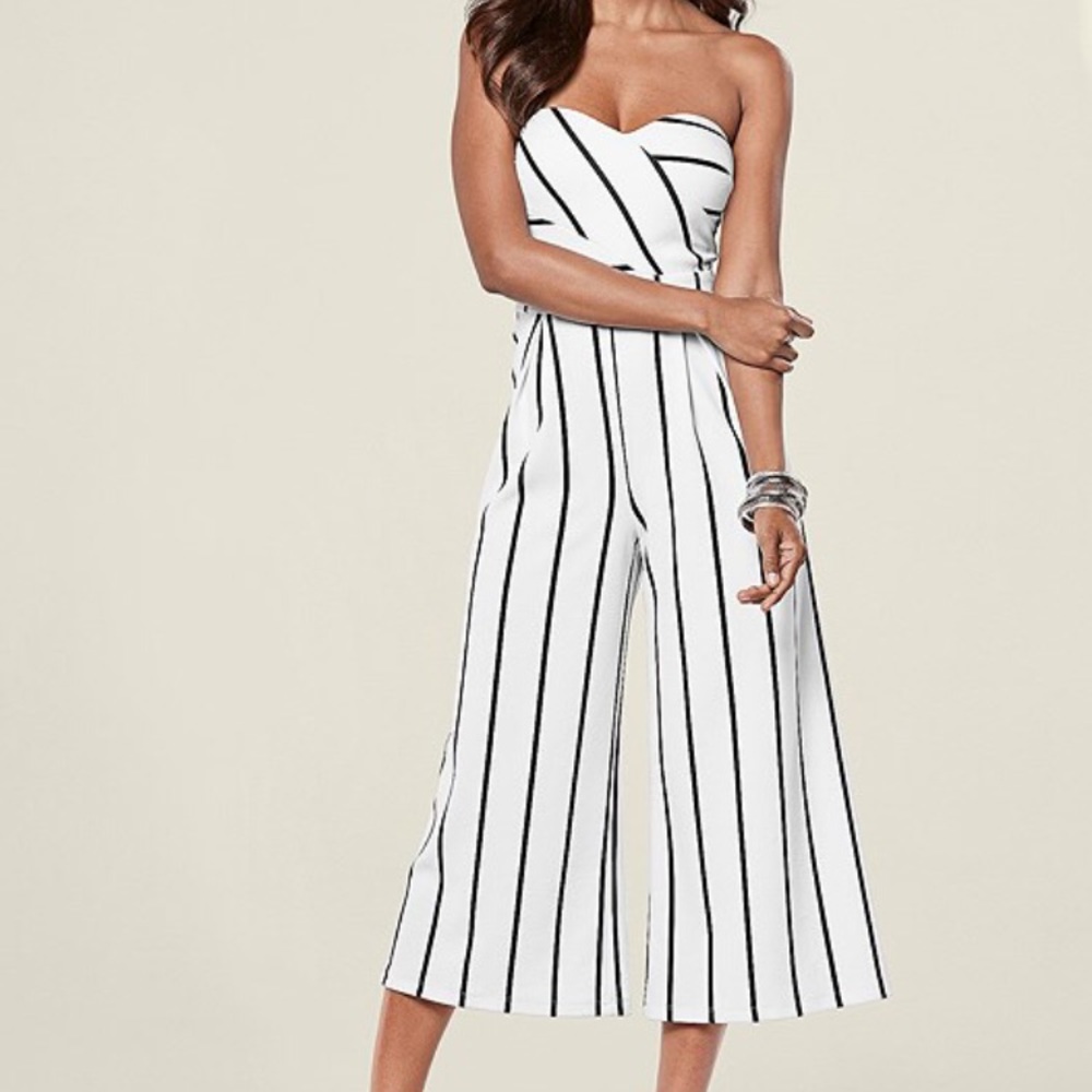 VENUS Strapless Black and White Jumpsuit